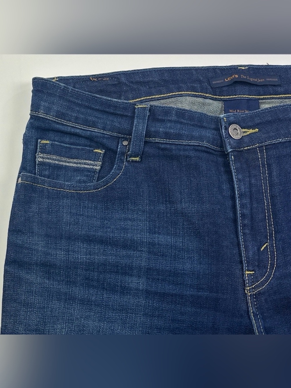 Levis The Original Mid Rise Skinny Womens Size 14M 32x31 Dark Blue Jeans Stretch - Picture 8 of 11